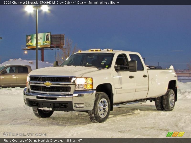 Front 3/4 View of 2009 Silverado 3500HD LT Crew Cab 4x4 Dually