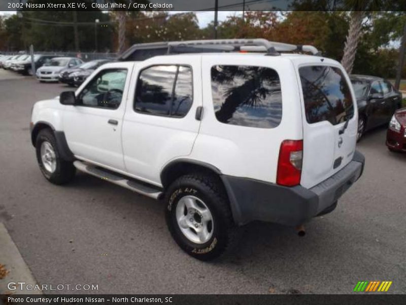 Cloud White / Gray Celadon 2002 Nissan Xterra XE V6