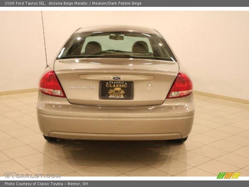 Arizona Beige Metallic / Medium/Dark Pebble Beige 2006 Ford Taurus SEL