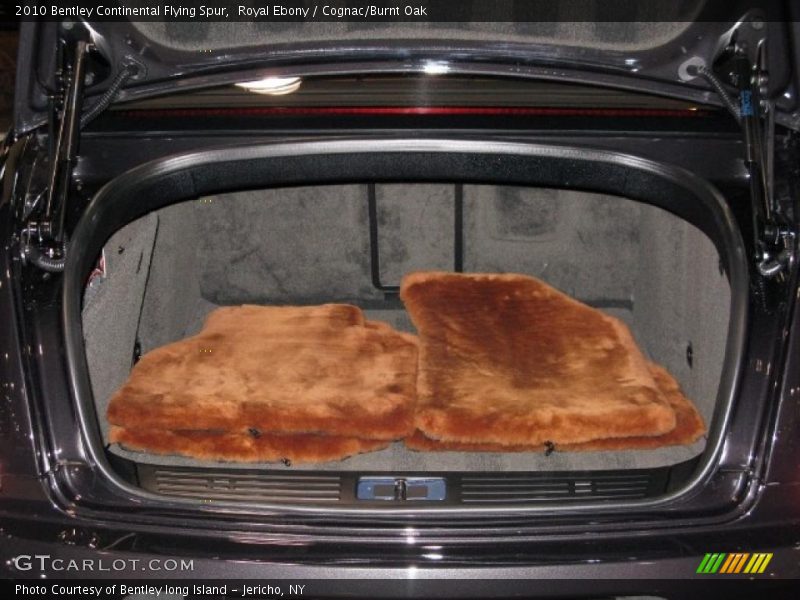  2010 Continental Flying Spur  Trunk