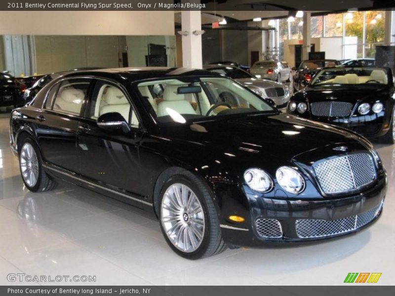 Front 3/4 View of 2011 Continental Flying Spur Speed