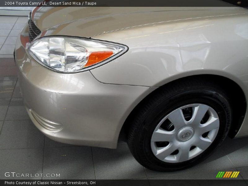 Desert Sand Mica / Taupe 2004 Toyota Camry LE