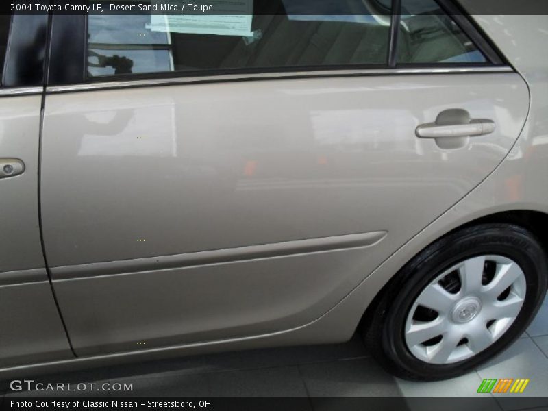 Desert Sand Mica / Taupe 2004 Toyota Camry LE