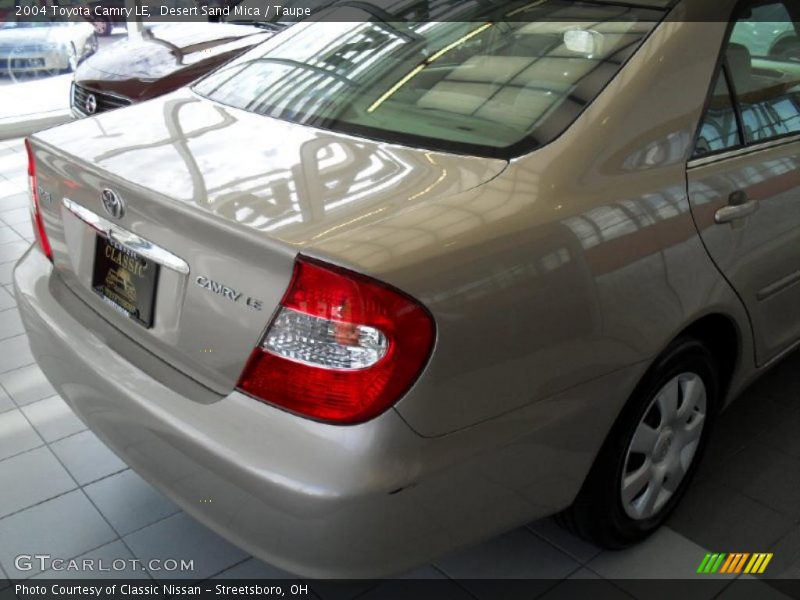Desert Sand Mica / Taupe 2004 Toyota Camry LE