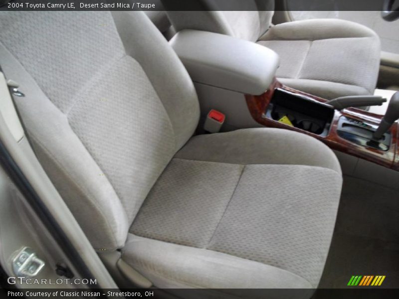 Desert Sand Mica / Taupe 2004 Toyota Camry LE