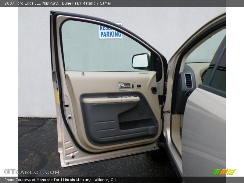 Dune Pearl Metallic / Camel 2007 Ford Edge SEL Plus AWD