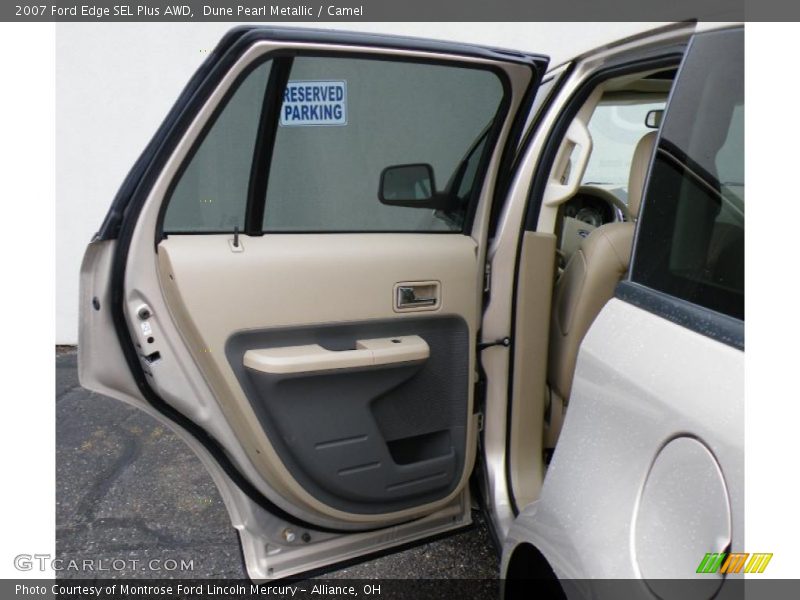 Dune Pearl Metallic / Camel 2007 Ford Edge SEL Plus AWD