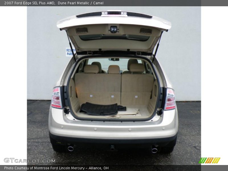 Dune Pearl Metallic / Camel 2007 Ford Edge SEL Plus AWD