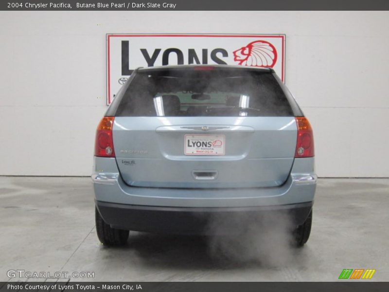 Butane Blue Pearl / Dark Slate Gray 2004 Chrysler Pacifica