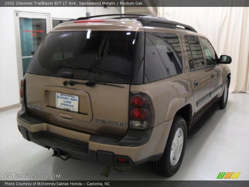 Sandalwood Metallic / Medium Oak 2002 Chevrolet TrailBlazer EXT LT 4x4