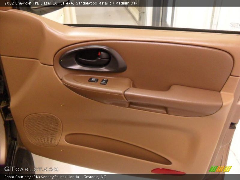 Sandalwood Metallic / Medium Oak 2002 Chevrolet TrailBlazer EXT LT 4x4