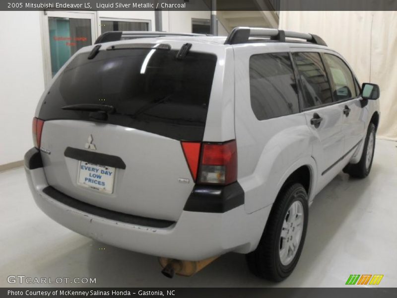 Liquid Silver Metallic / Charcoal 2005 Mitsubishi Endeavor LS