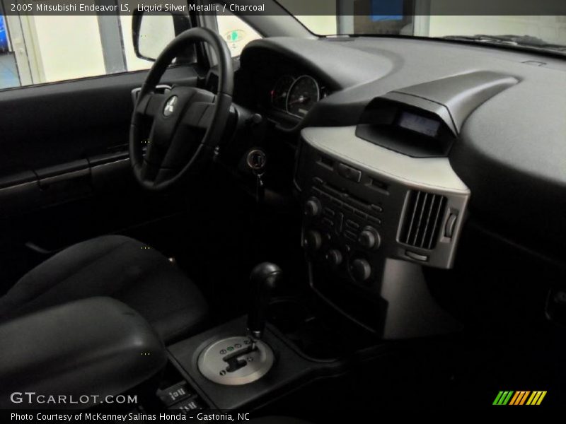 Liquid Silver Metallic / Charcoal 2005 Mitsubishi Endeavor LS