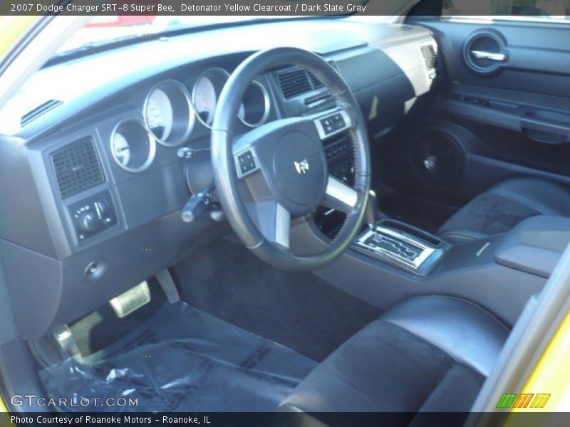 Detonator Yellow Clearcoat / Dark Slate Gray 2007 Dodge Charger SRT-8 Super Bee