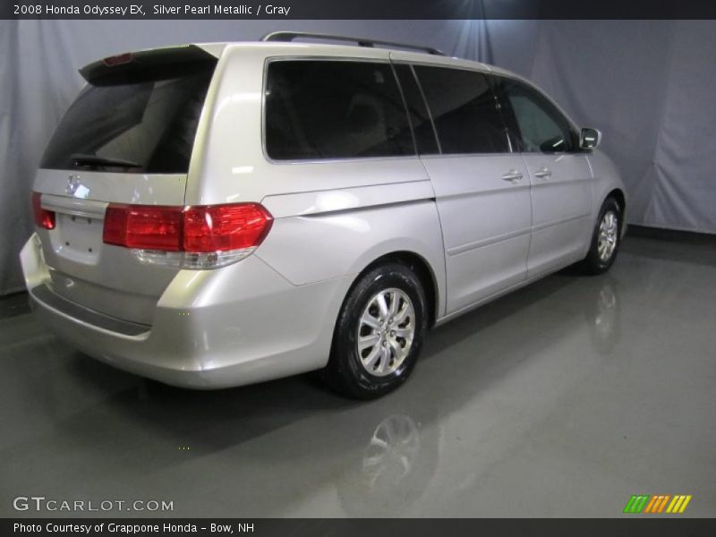 Silver Pearl Metallic / Gray 2008 Honda Odyssey EX