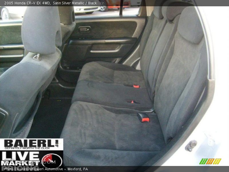 Satin Silver Metallic / Black 2005 Honda CR-V EX 4WD