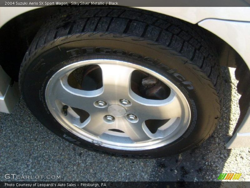 Silky Silver Metallic / Black 2004 Suzuki Aerio SX Sport Wagon