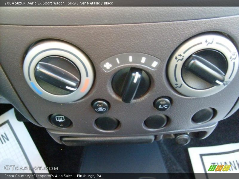 Silky Silver Metallic / Black 2004 Suzuki Aerio SX Sport Wagon
