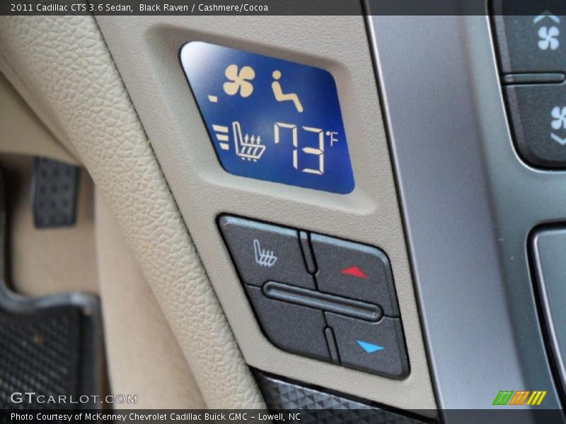 Controls of 2011 CTS 3.6 Sedan