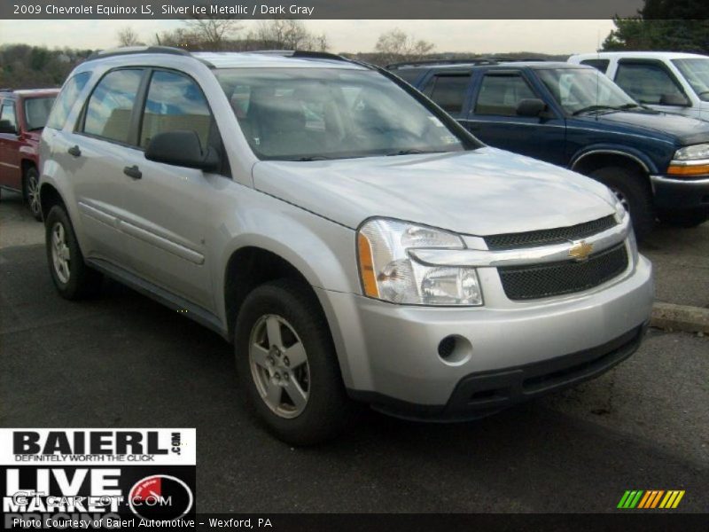 Silver Ice Metallic / Dark Gray 2009 Chevrolet Equinox LS
