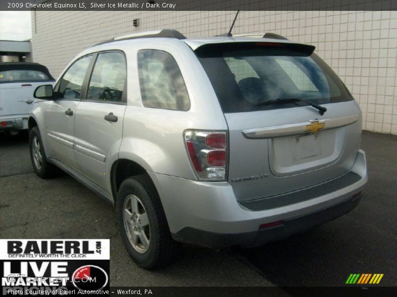 Silver Ice Metallic / Dark Gray 2009 Chevrolet Equinox LS
