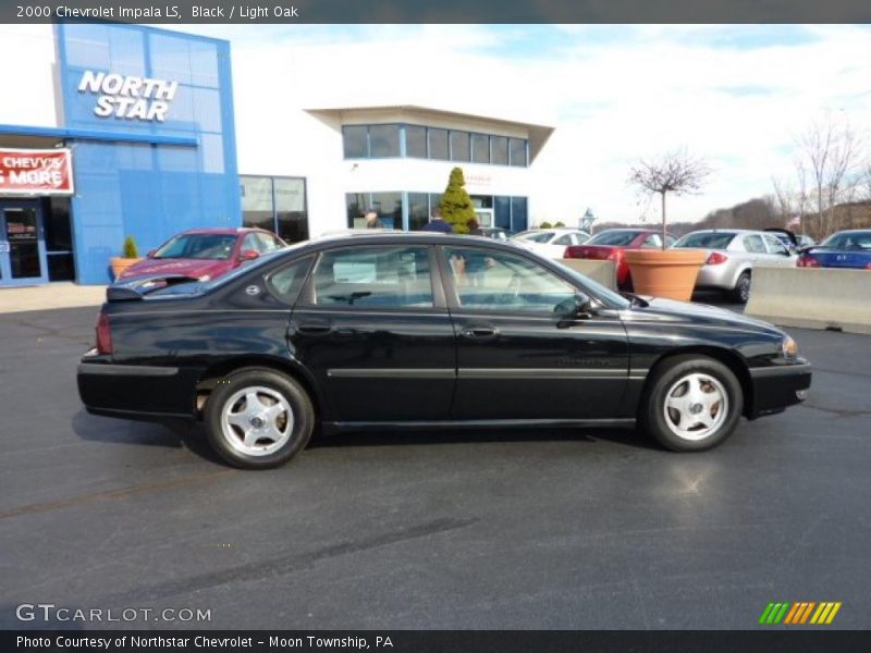 Black / Light Oak 2000 Chevrolet Impala LS