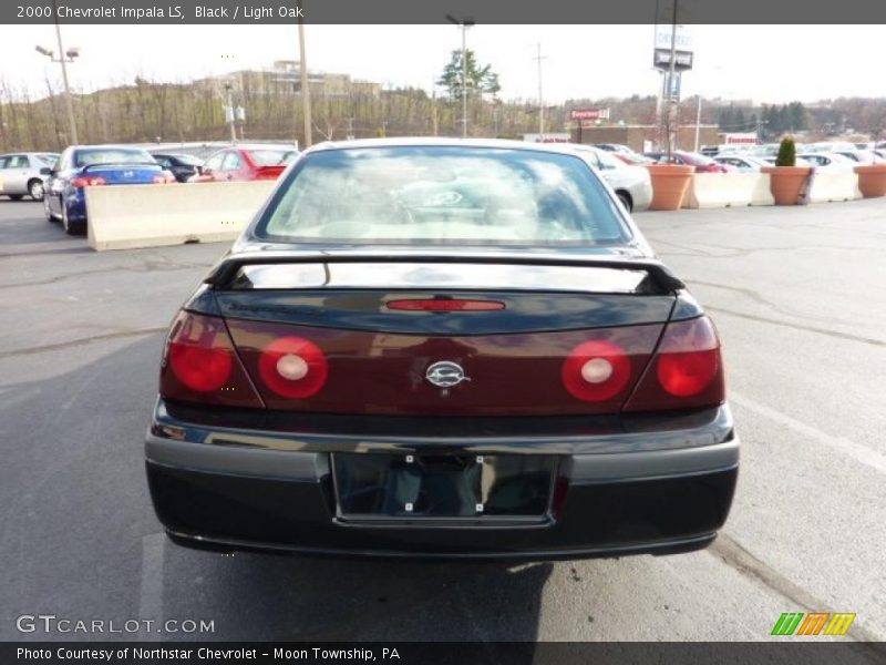Black / Light Oak 2000 Chevrolet Impala LS
