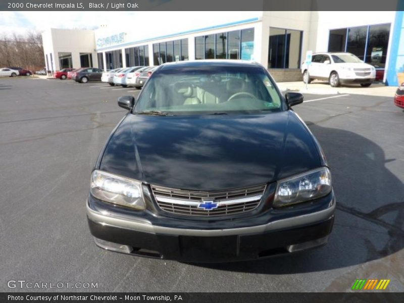 Black / Light Oak 2000 Chevrolet Impala LS