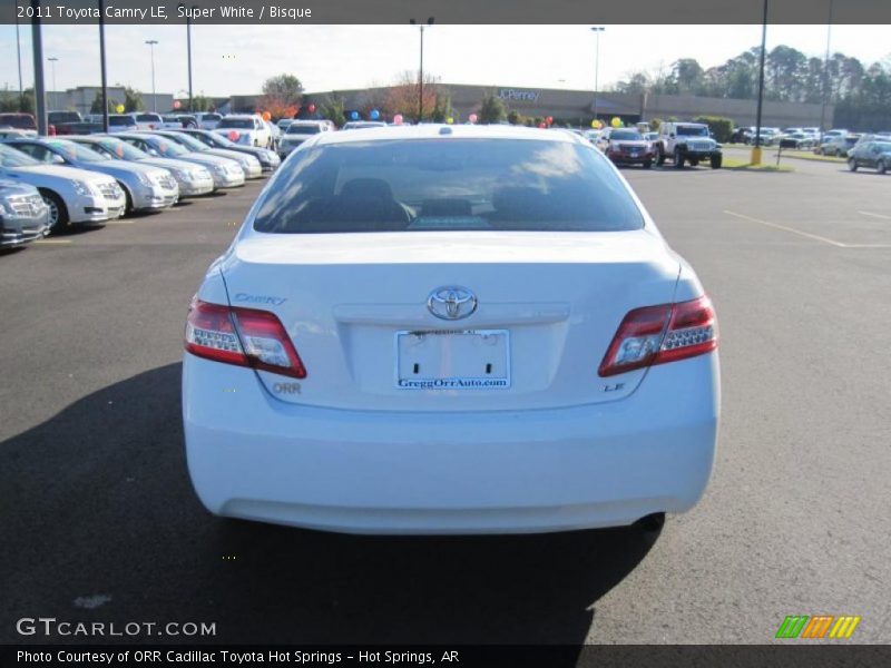 Super White / Bisque 2011 Toyota Camry LE