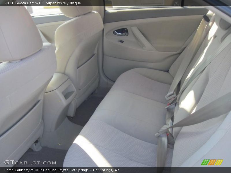 Super White / Bisque 2011 Toyota Camry LE