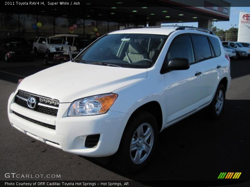 Super White / Ash 2011 Toyota RAV4 I4
