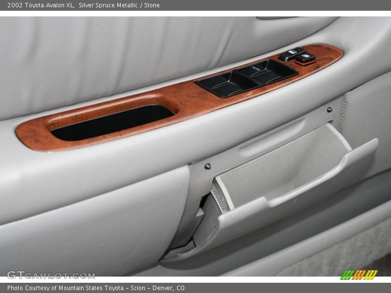 Silver Spruce Metallic / Stone 2002 Toyota Avalon XL