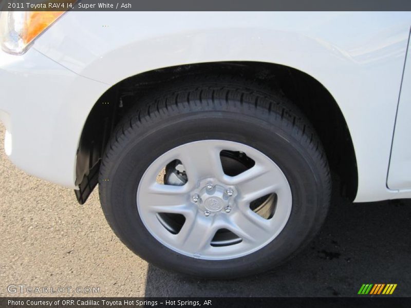 Super White / Ash 2011 Toyota RAV4 I4