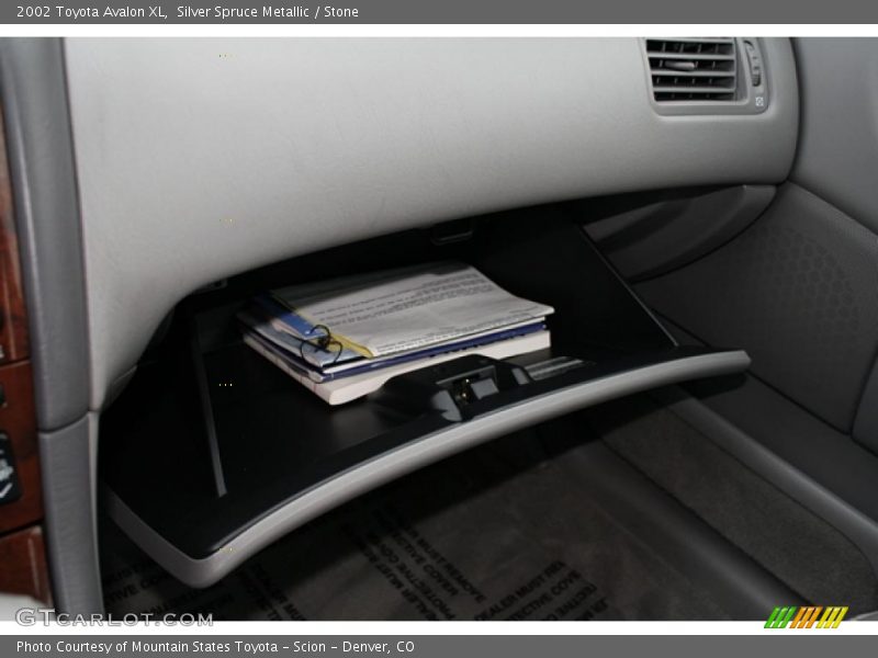 Silver Spruce Metallic / Stone 2002 Toyota Avalon XL