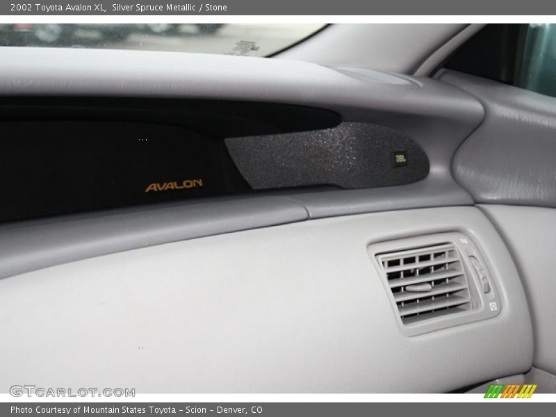 Silver Spruce Metallic / Stone 2002 Toyota Avalon XL