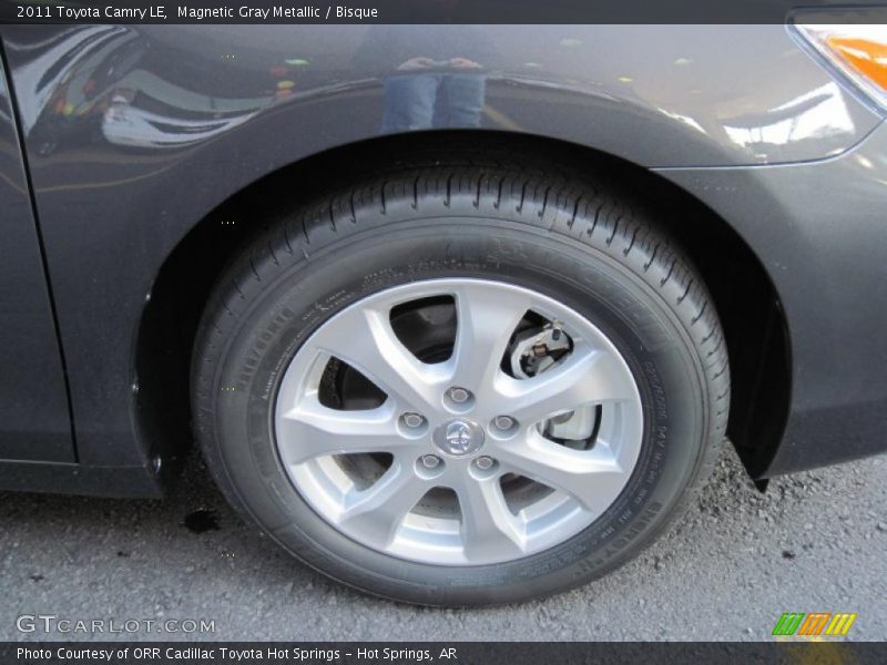 Magnetic Gray Metallic / Bisque 2011 Toyota Camry LE