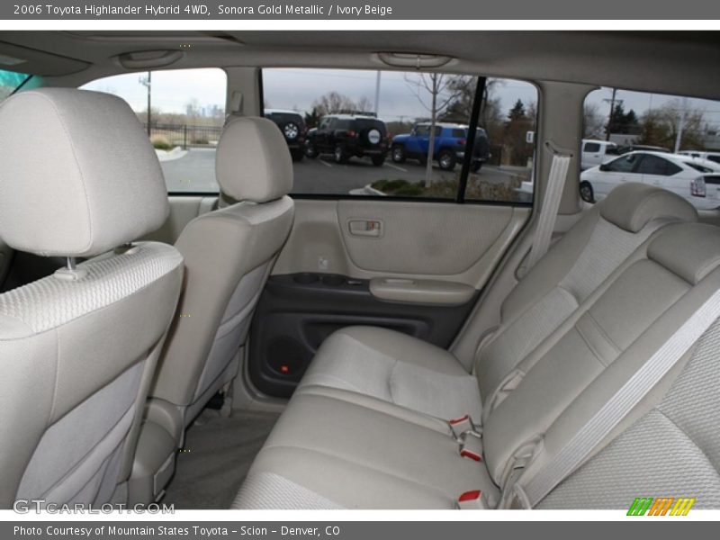 Sonora Gold Metallic / Ivory Beige 2006 Toyota Highlander Hybrid 4WD