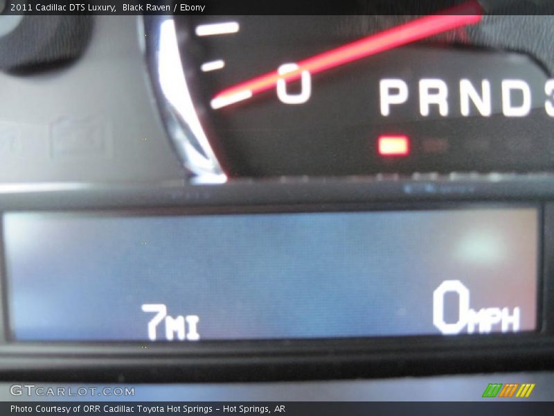 Black Raven / Ebony 2011 Cadillac DTS Luxury