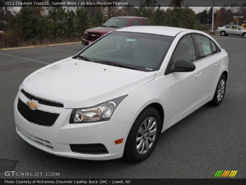 Summit White / Jet Black/Medium Titanium 2011 Chevrolet Cruze LS
