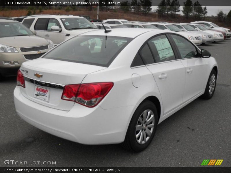 Summit White / Jet Black/Medium Titanium 2011 Chevrolet Cruze LS
