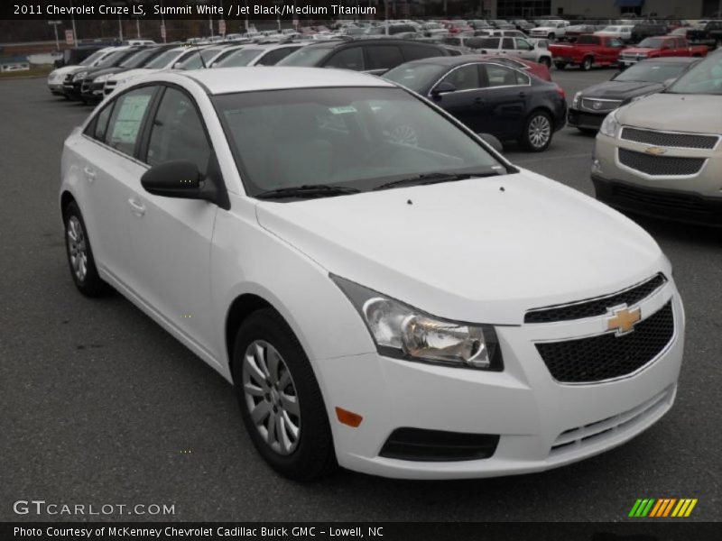 Summit White / Jet Black/Medium Titanium 2011 Chevrolet Cruze LS