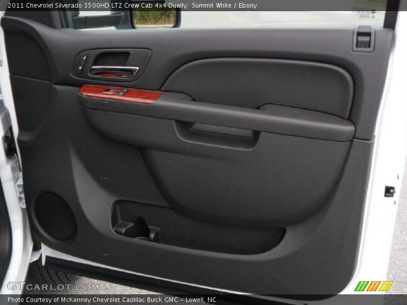 Door Panel of 2011 Silverado 3500HD LTZ Crew Cab 4x4 Dually
