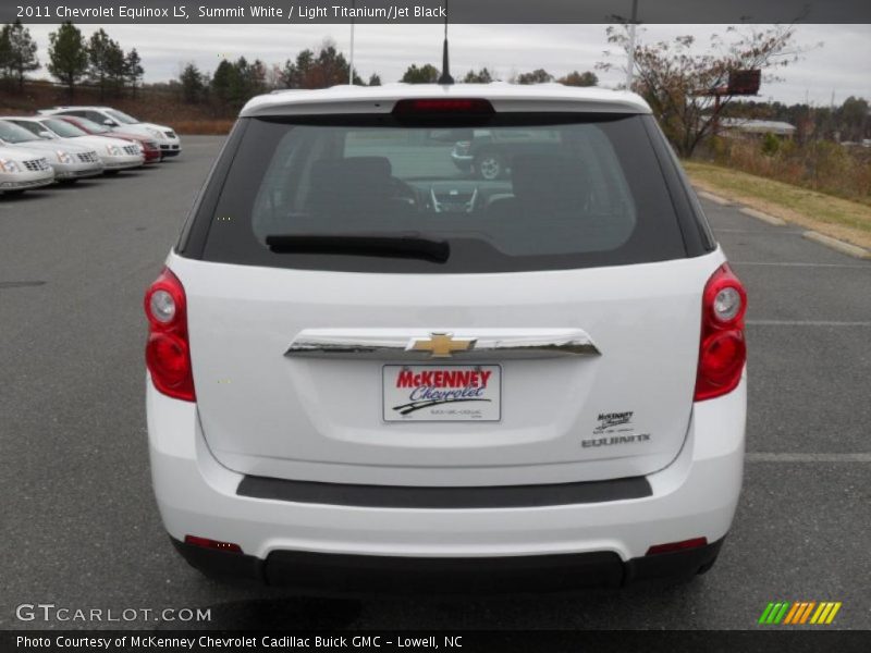 Summit White / Light Titanium/Jet Black 2011 Chevrolet Equinox LS