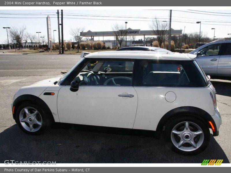 Pepper White / Panther Black 2004 Mini Cooper Hardtop
