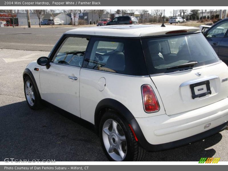 Pepper White / Panther Black 2004 Mini Cooper Hardtop