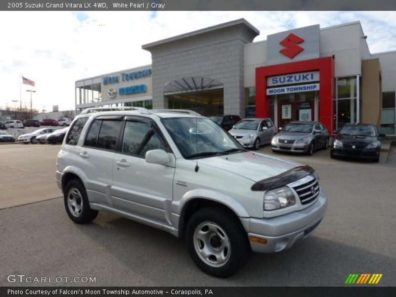 White Pearl / Gray 2005 Suzuki Grand Vitara LX 4WD