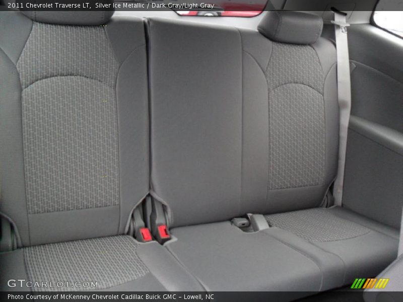 Silver Ice Metallic / Dark Gray/Light Gray 2011 Chevrolet Traverse LT