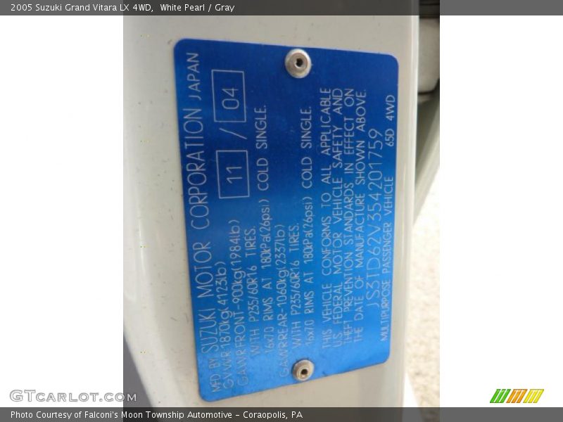 White Pearl / Gray 2005 Suzuki Grand Vitara LX 4WD