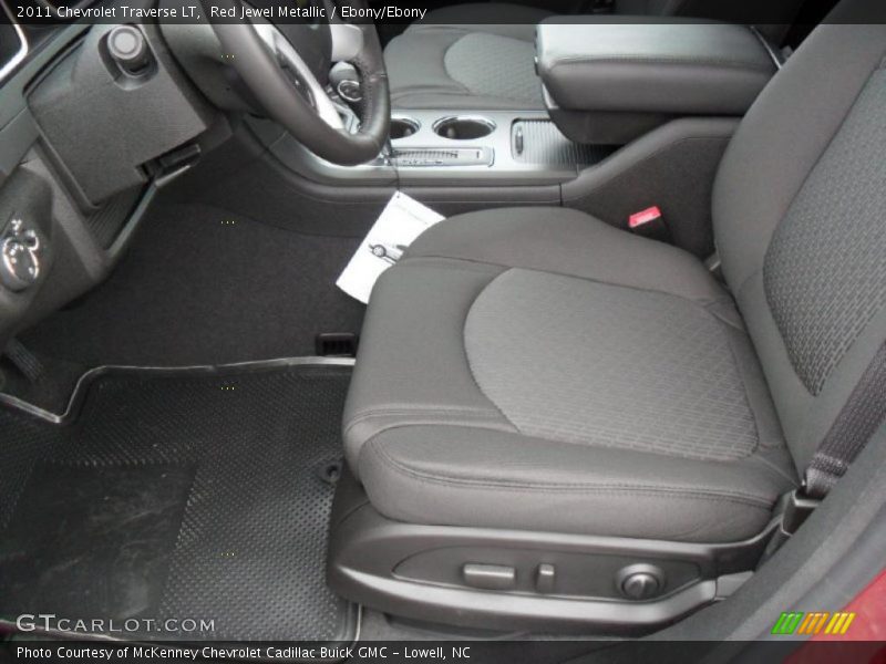 Red Jewel Metallic / Ebony/Ebony 2011 Chevrolet Traverse LT
