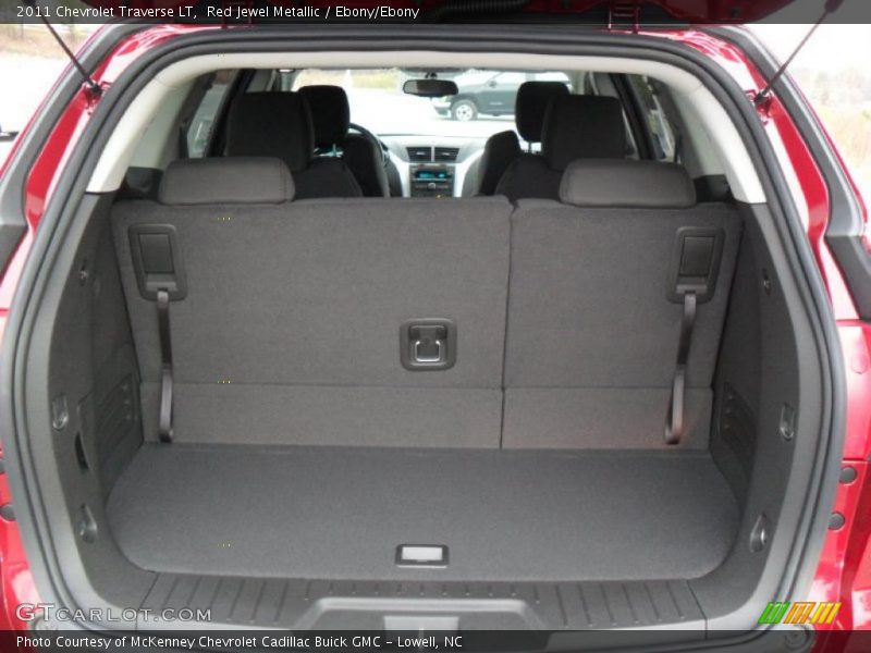 Red Jewel Metallic / Ebony/Ebony 2011 Chevrolet Traverse LT